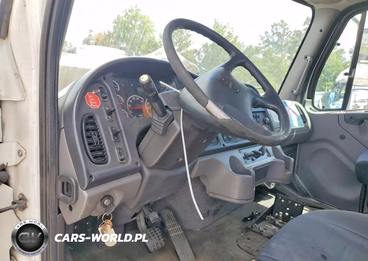 2016 Freightliner M2 106 Med - Box Truck VIN:1FVACXDT1GHGX1463 - 8
