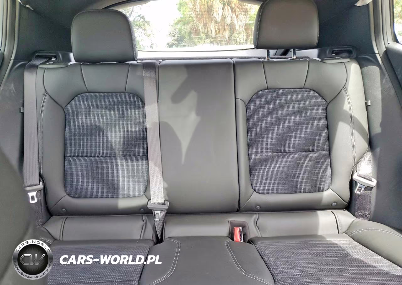 2024 Buick Envista Preferred VIN:KL47LAE2XRB189001 - 10