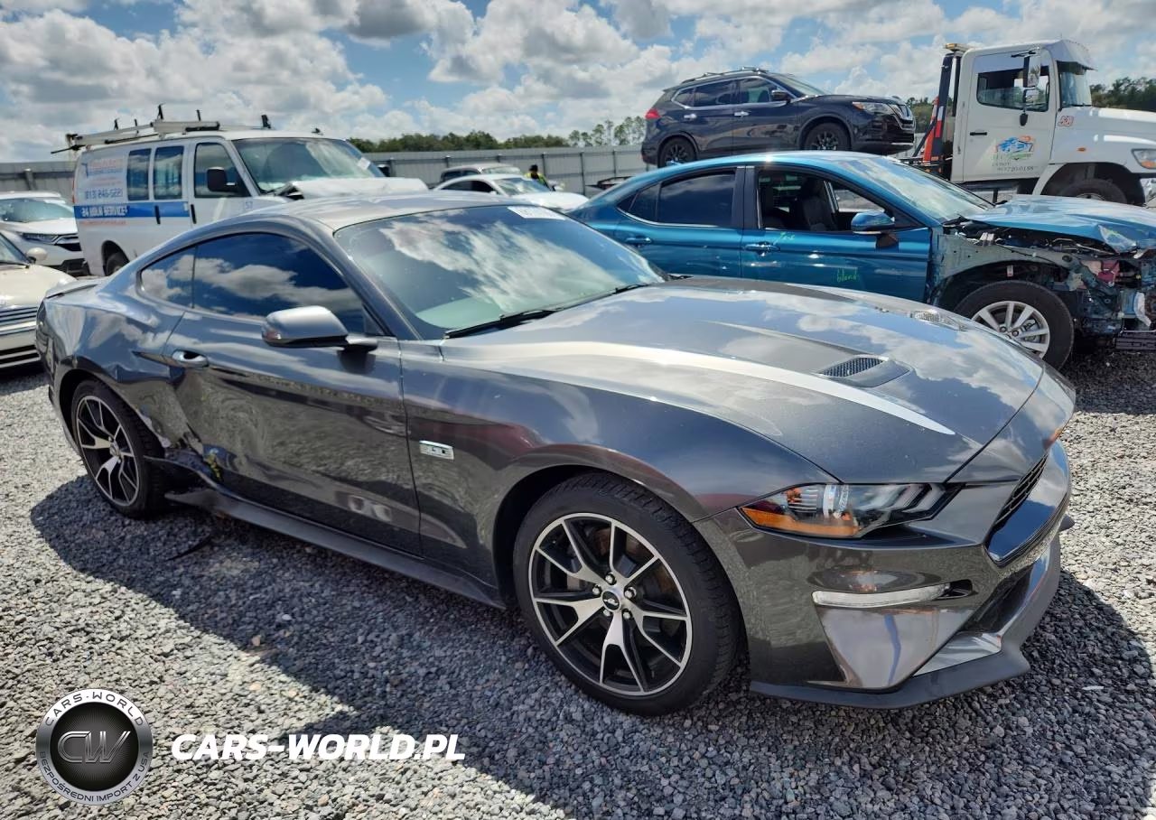 2020 Ford Mustang VIN:1FA6P8TD5L5117816 - 4