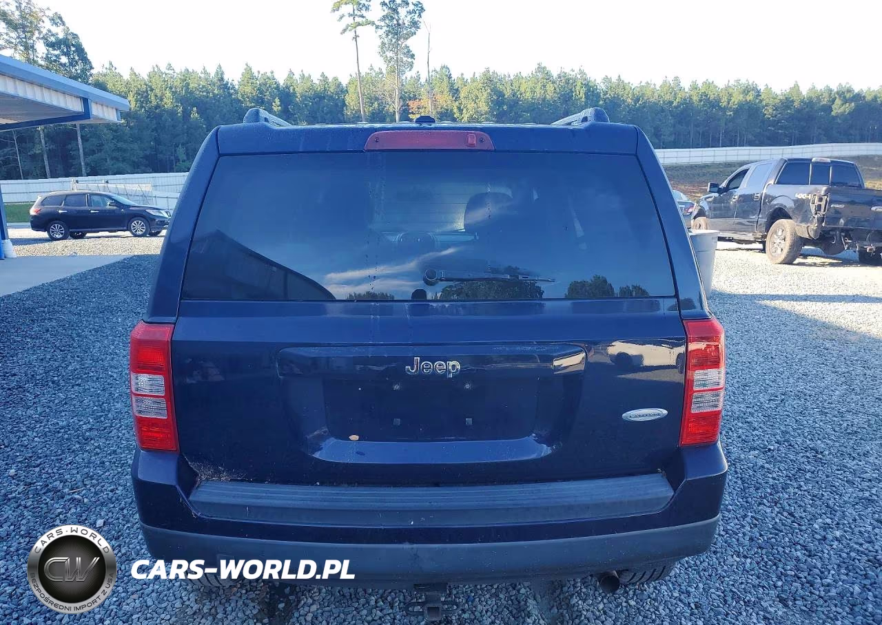 2015 Jeep Patriot Latitude VIN:1C4NJPFB0FD343834 - 6