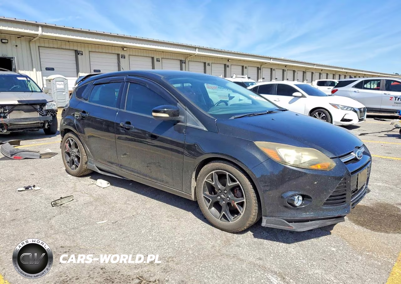 2013 Ford Focus Se VIN:1FADP3K2XDL195385 - 4