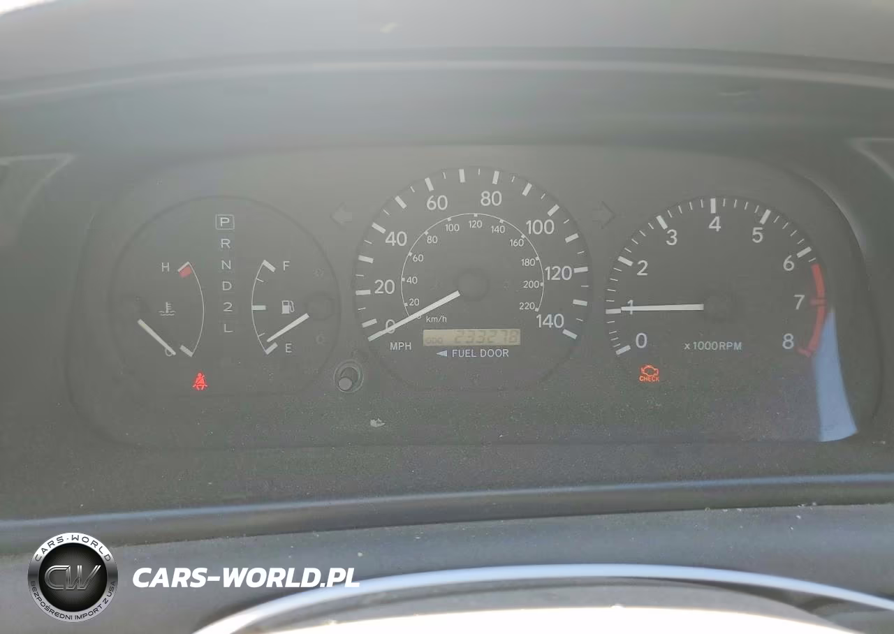 2001 Toyota Camry Le VIN:JT2BG22K010604656 - 9