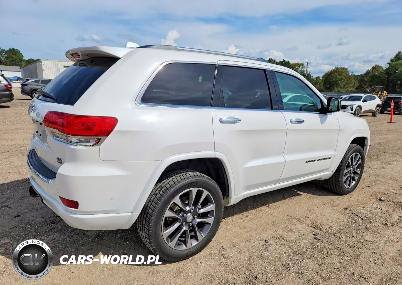 2017 Jeep Grand Cherokee Overland VIN:1C4RJFCG0HC904215 - 3