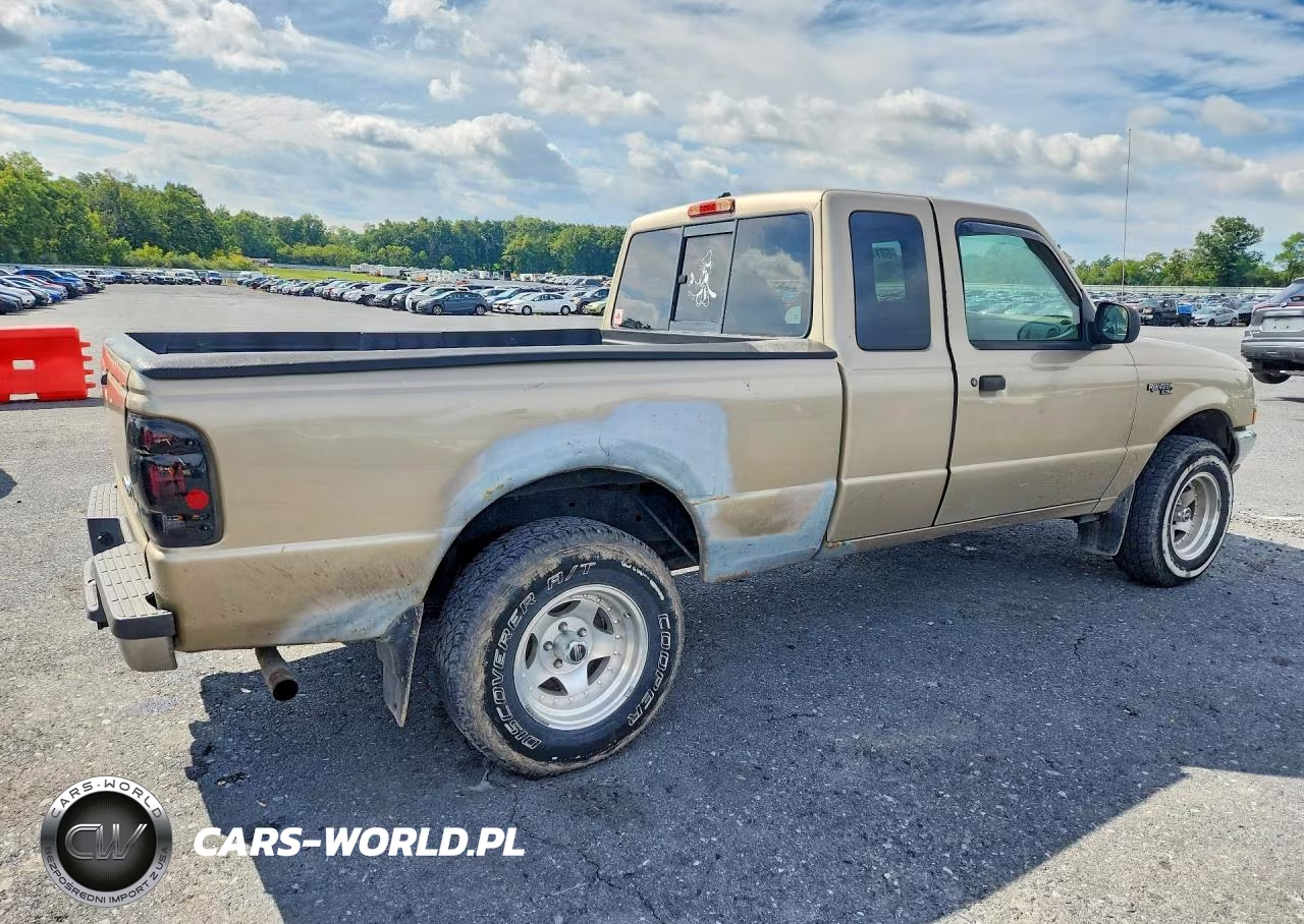 1999 Ford Ranger Super Cab VIN:1FTYR14V0XTA61992 - 3