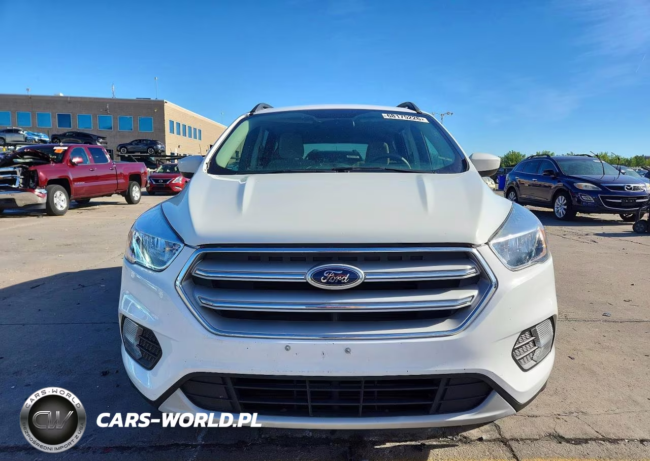 2018 Ford Escape Se VIN:1FMCU9G9XJUC64908 - 5