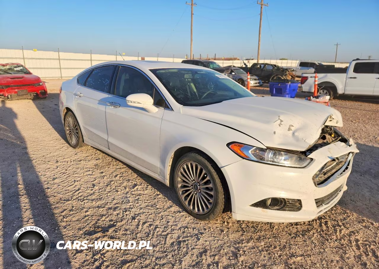 2014 Ford Fusion Titanium VIN:3FA6P0K92ER322072 - 4