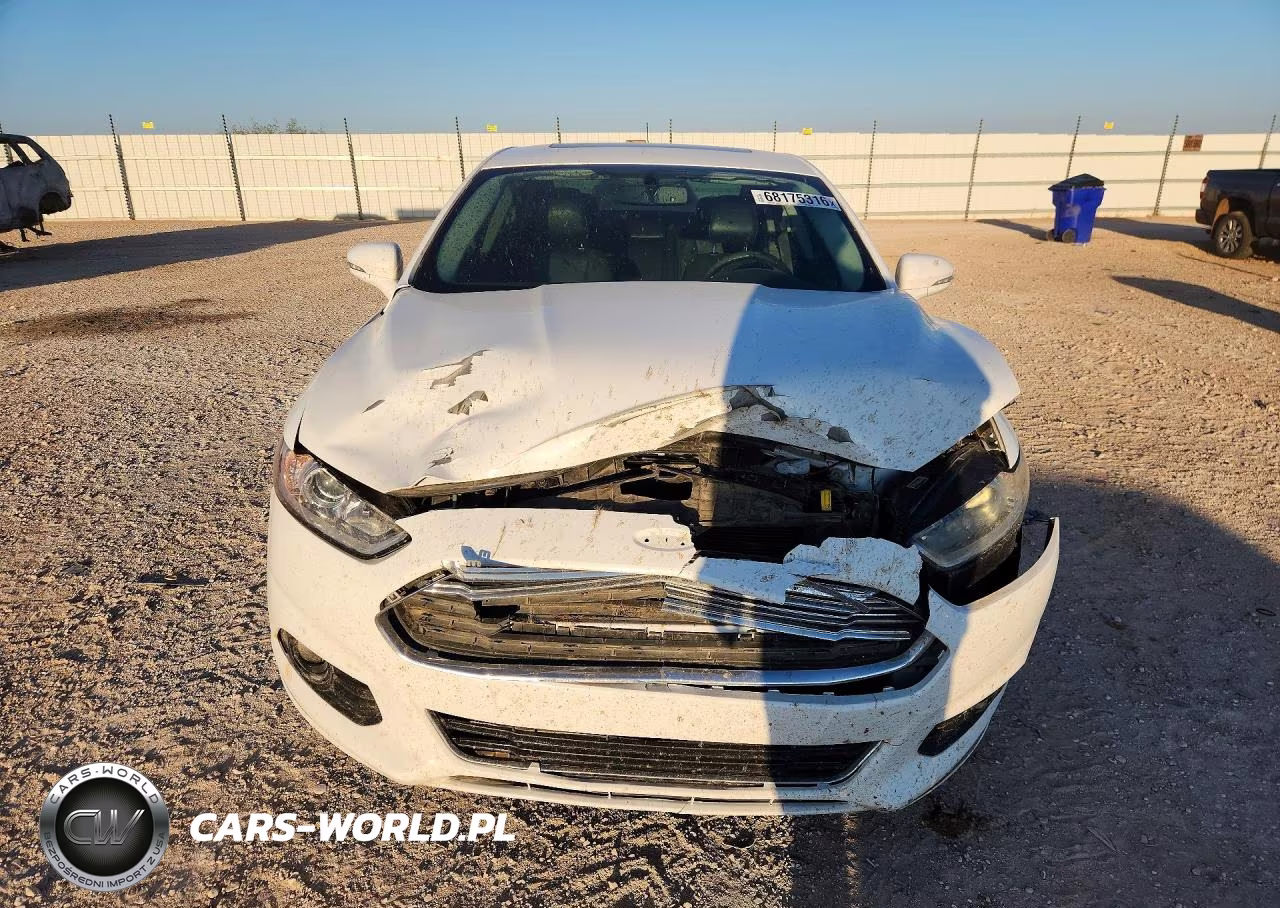 2014 Ford Fusion Titanium VIN:3FA6P0K92ER322072 - 5