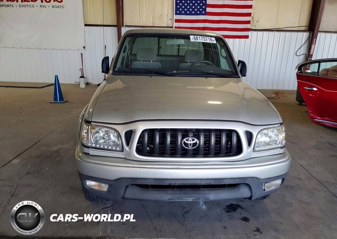 2003 Toyota Tacoma V6 VIN:5TEWN72N83Z258686 - 5