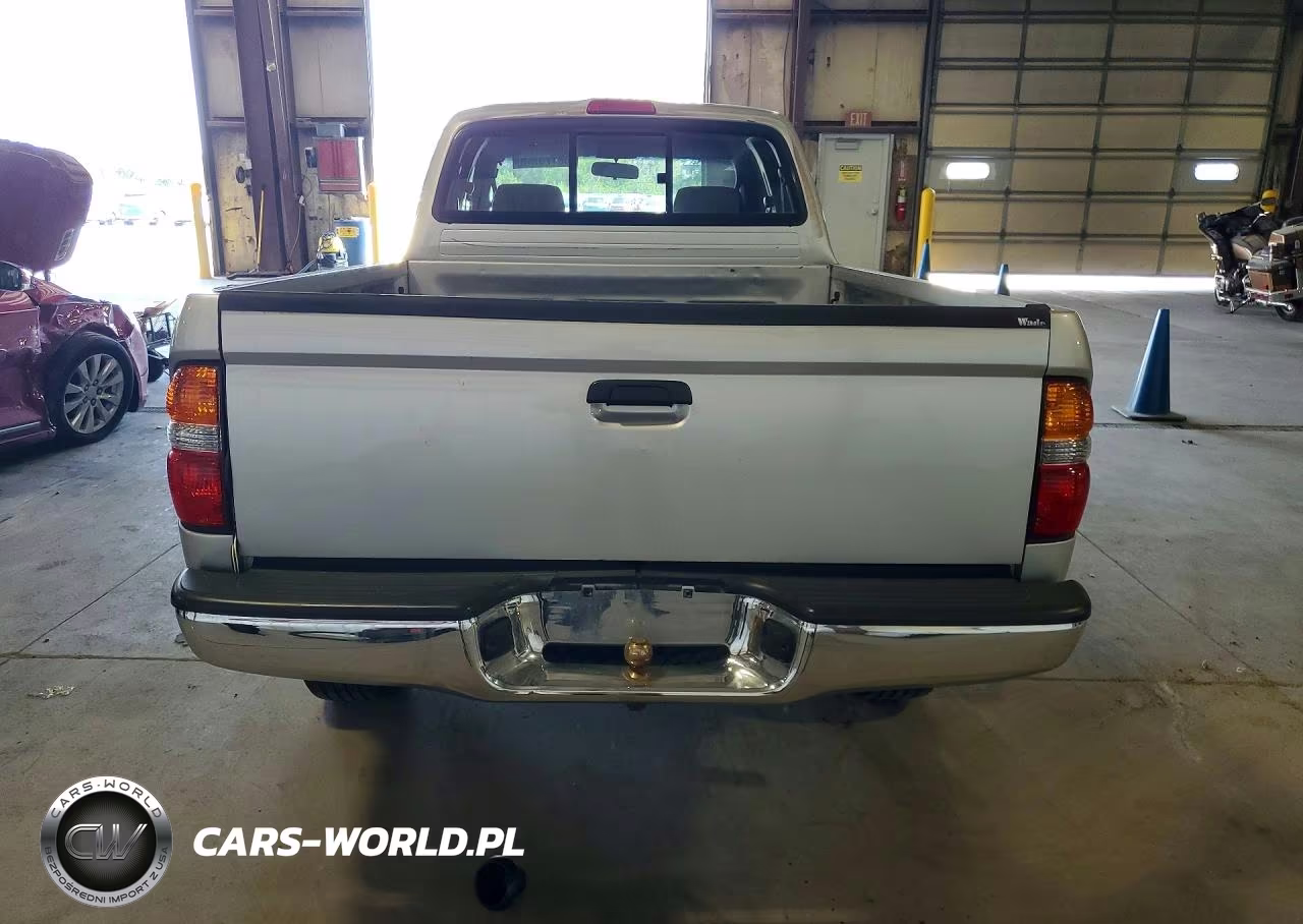 2003 Toyota Tacoma V6 VIN:5TEWN72N83Z258686 - 6