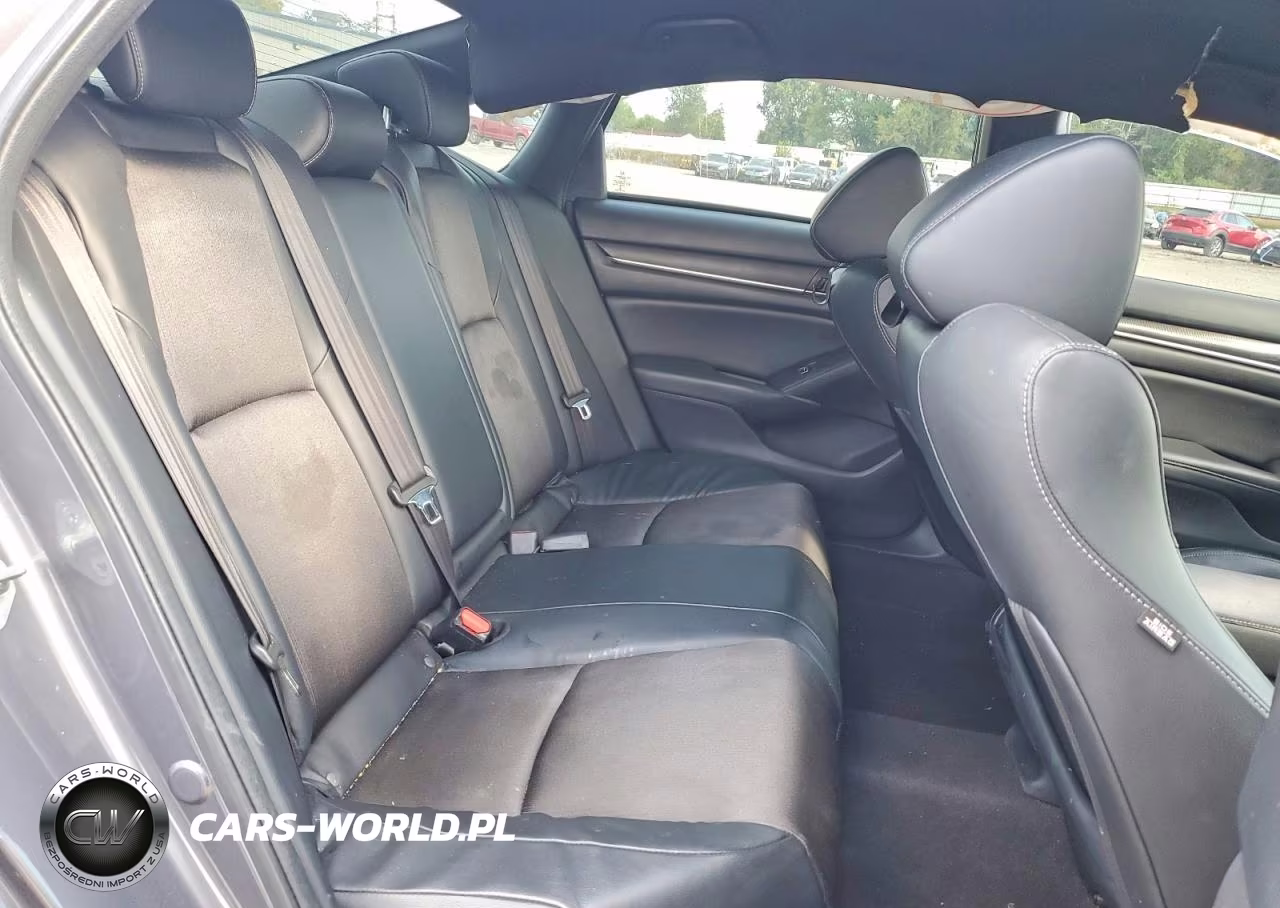 2018 Honda Accord Sport VIN:1HGCV1F39JA234804 - 10