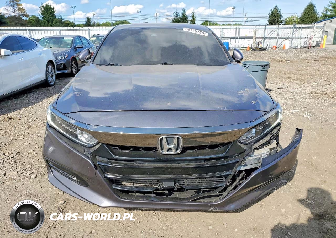 2018 Honda Accord Sport VIN:1HGCV1F39JA234804 - 5