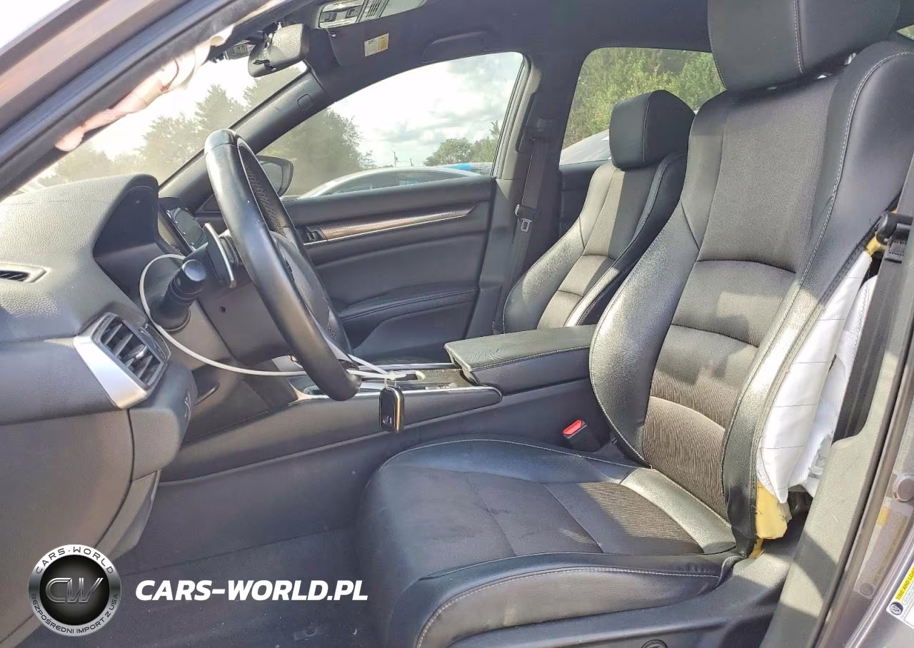 2018 Honda Accord Sport VIN:1HGCV1F39JA234804 - 7