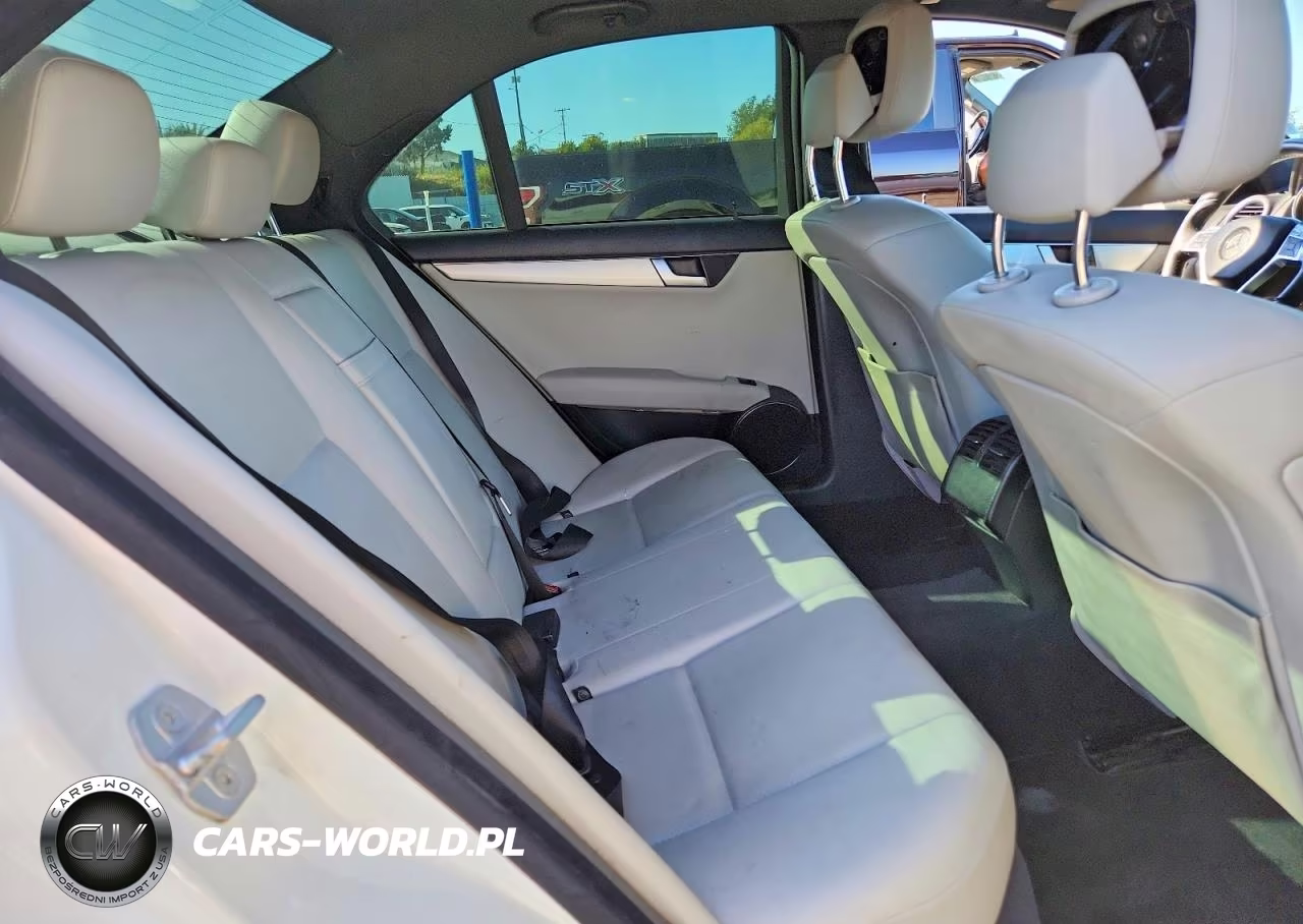2013 Mercedes-Benz C 250 VIN:WDDGF4HB5DA747481 - 10