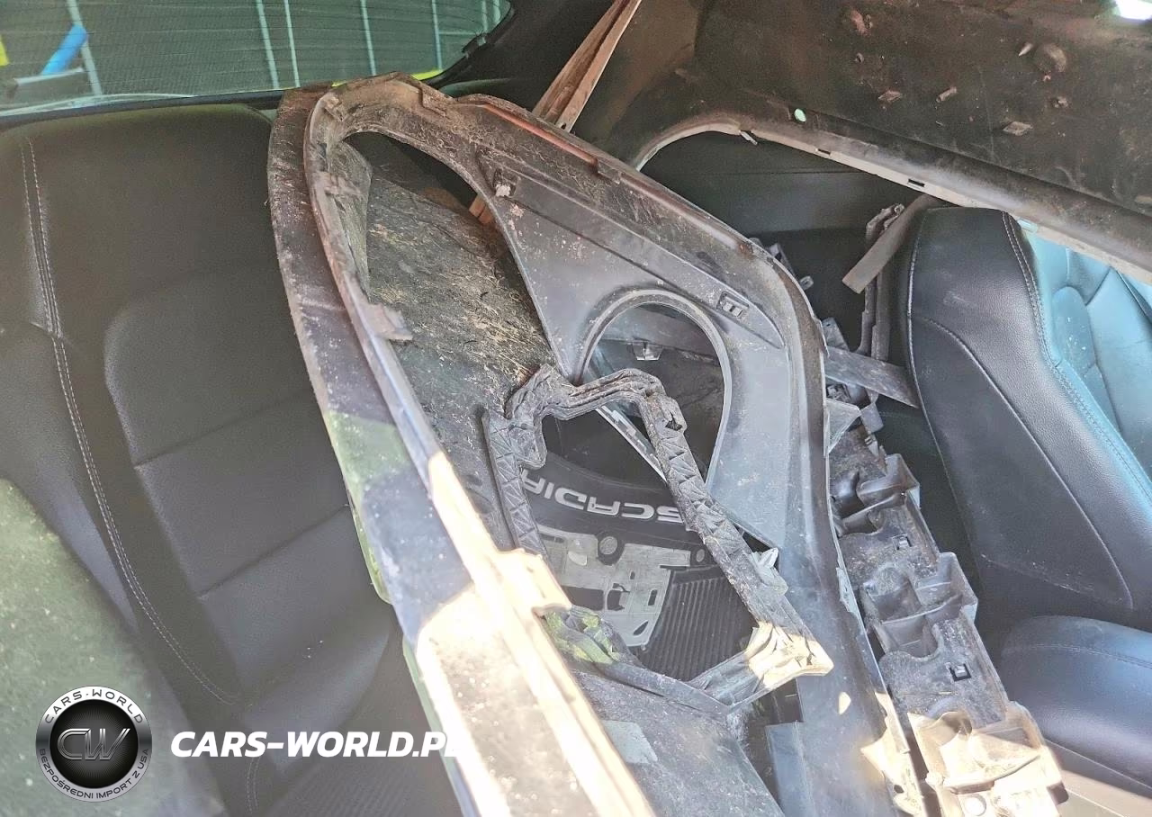 2023 Ford Mustang VIN:1FATP8UH7P5103958 - 10