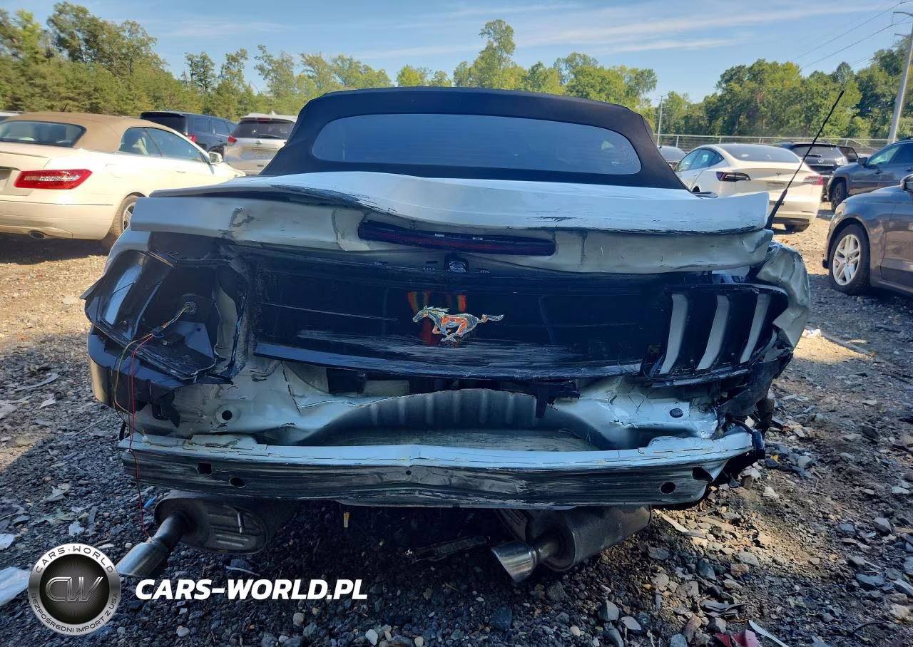 2023 Ford Mustang VIN:1FATP8UH7P5103958 - 6