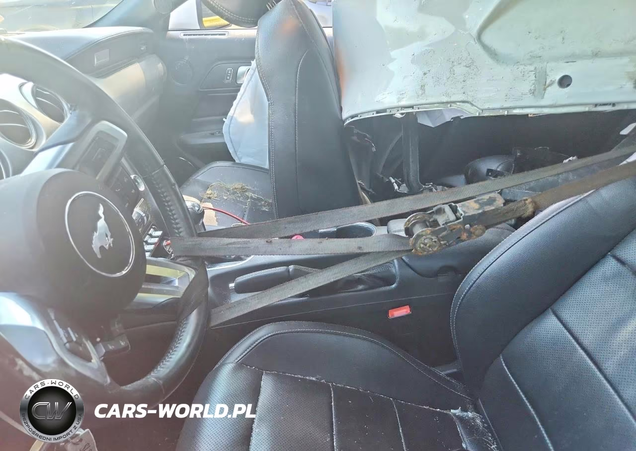 2023 Ford Mustang VIN:1FATP8UH7P5103958 - 7