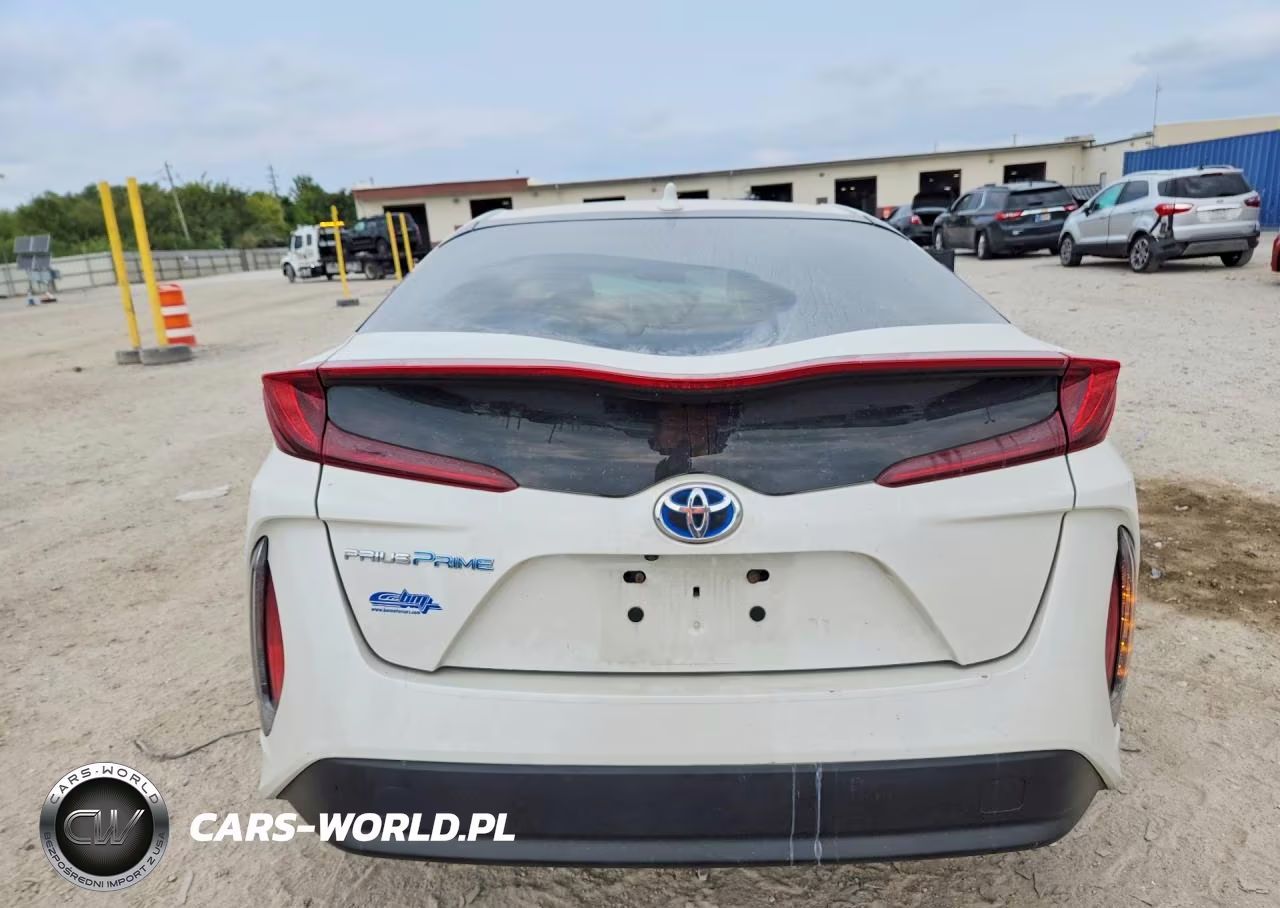2020 Toyota Prius Prime Le VIN:JTDKARFP6L3142029 - 6
