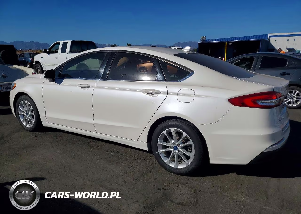 2019 Ford Fusion Se VIN:3FA6P0HD1KR134666 - 2