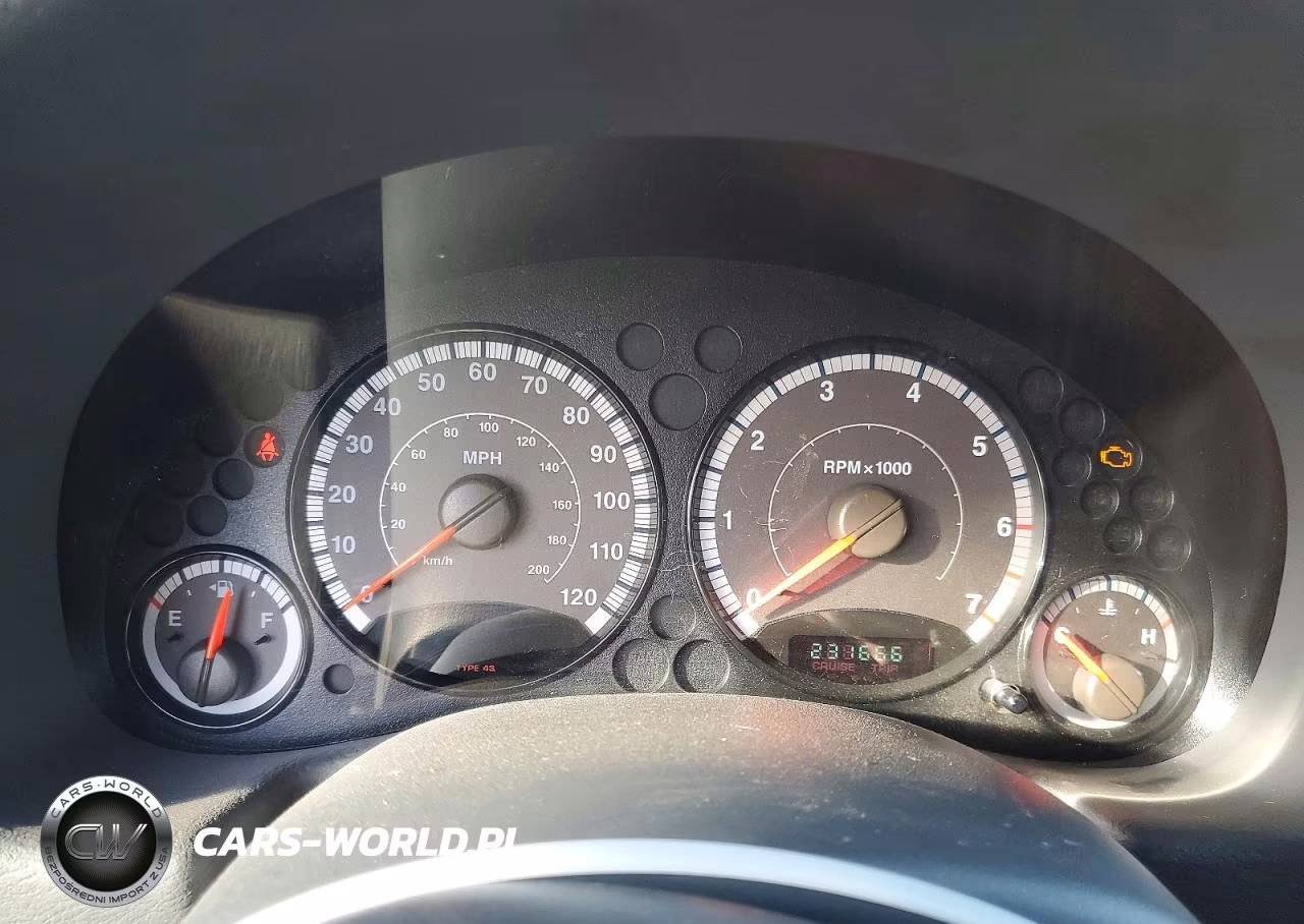 2005 Jeep Liberty Renegade VIN:1J4GL38K15W688618 - 9