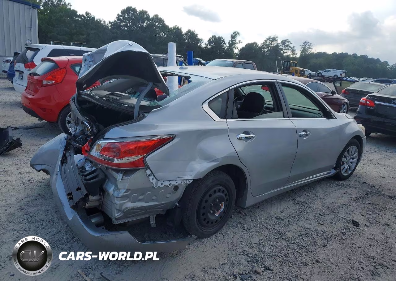 2014 Nissan Altima 2.5 S VIN:1N4AL3AP5EC182542 - 3
