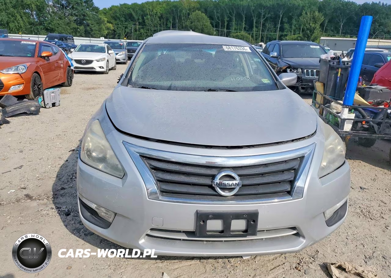 2014 Nissan Altima 2.5 S VIN:1N4AL3AP5EC182542 - 5