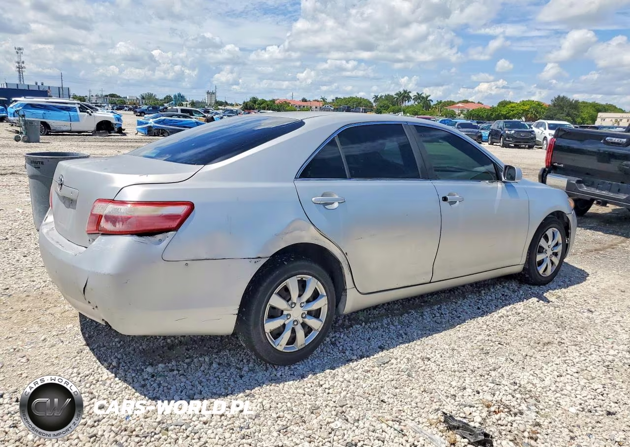 2009 Toyota Camry Le VIN:4T1BE46K39U396016 - 3