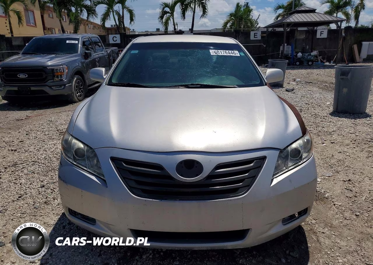 2009 Toyota Camry Le VIN:4T1BE46K39U396016 - 5