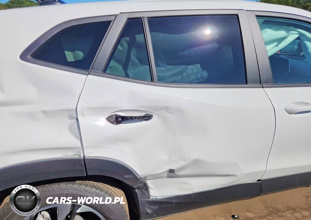 2024 Chevrolet Trax 1Rs VIN:KL77LGE27RC209205 - 10