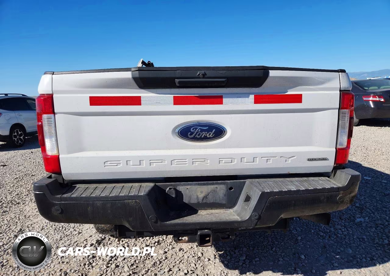 2019 Ford F250 Super Duty VIN:1FT7X2B61KEE27426 - 6