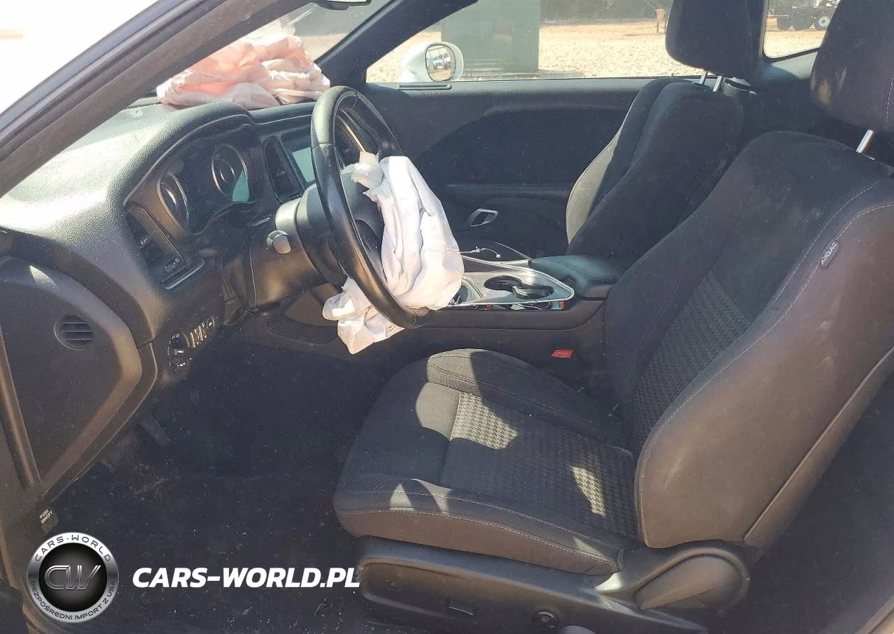 2015 Dodge Challenger Sxt VIN:2C3CDZAG8FH709852 - 7