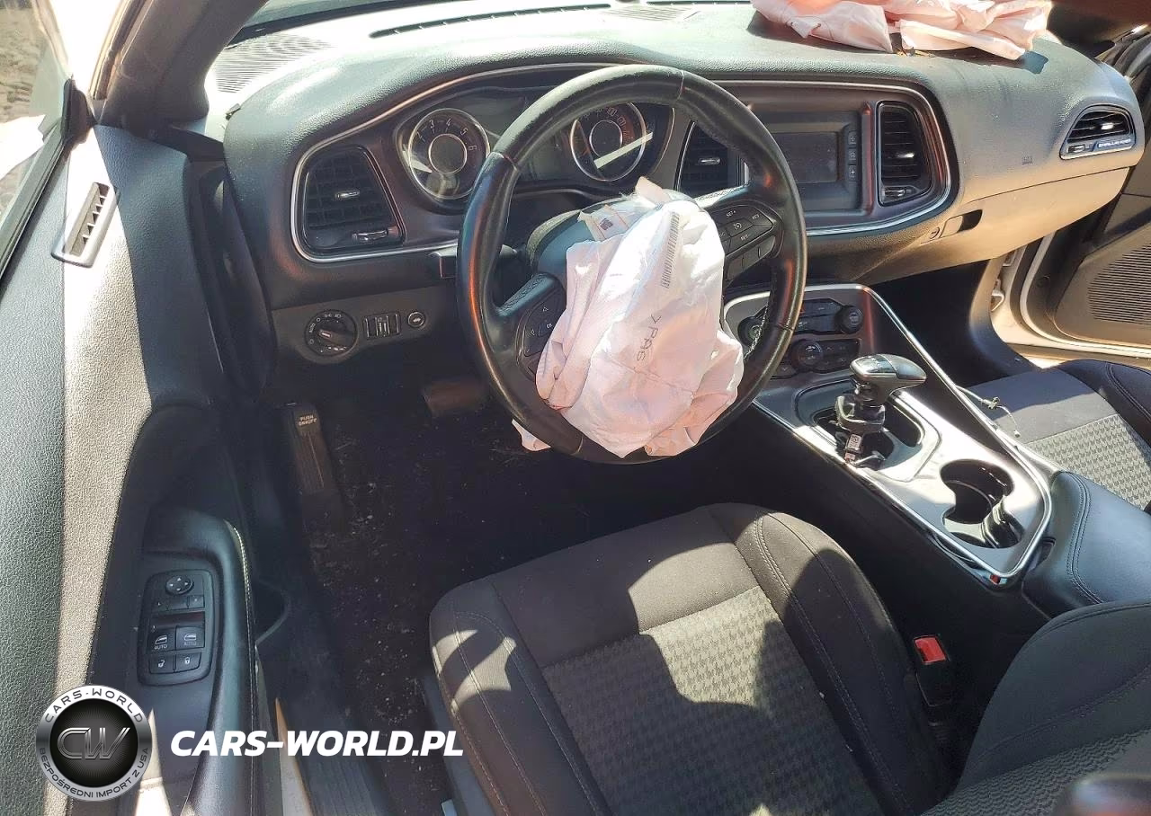 2015 Dodge Challenger Sxt VIN:2C3CDZAG8FH709852 - 8