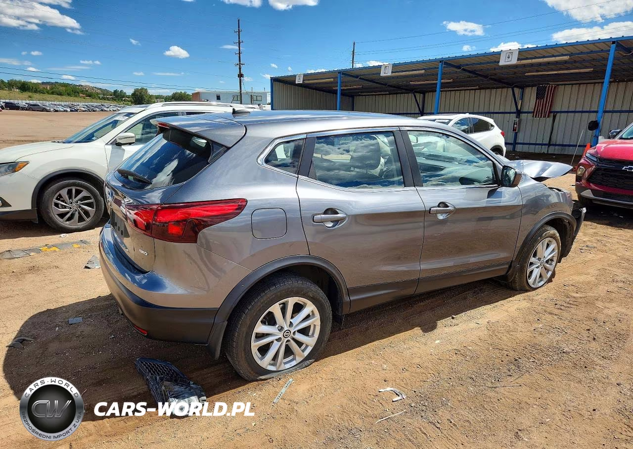 2019 Nissan Rogue Sport S VIN:JN1BJ1CR4KW339787 - 3