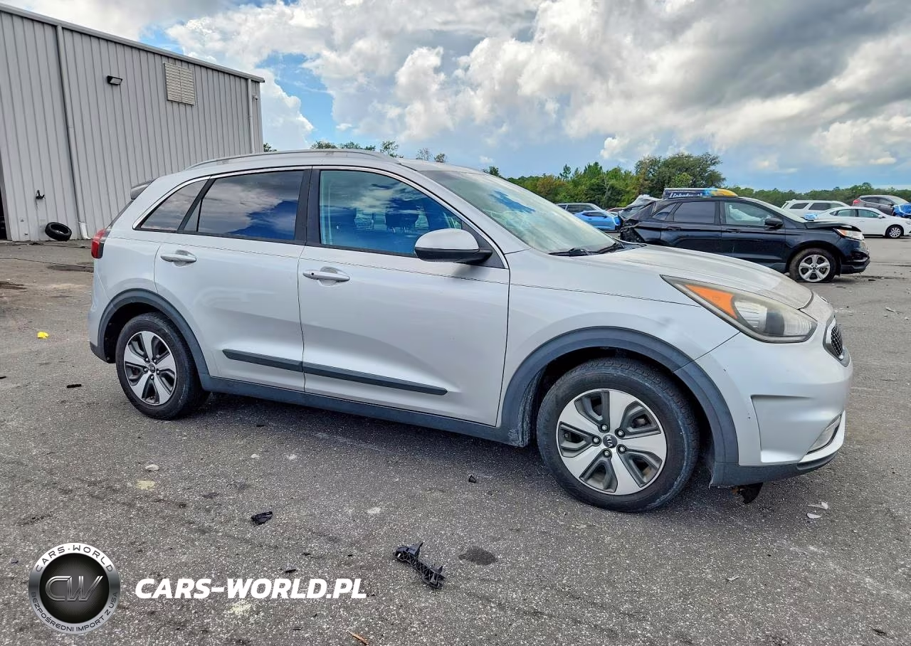 2017 Kia Niro Lx VIN:KNDCB3LC7H5074674 - 4