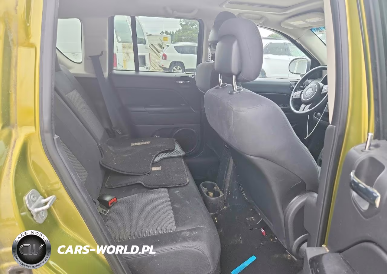 2012 Jeep Compass Latitude VIN:1C4NJDEB9CD577529 - 11