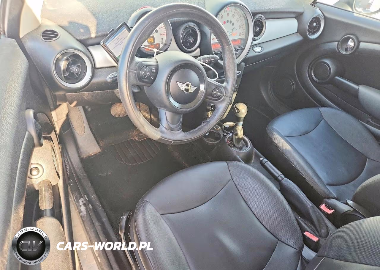 2013 Mini Cooper VIN:WMWSU3C50DT687682 - 8