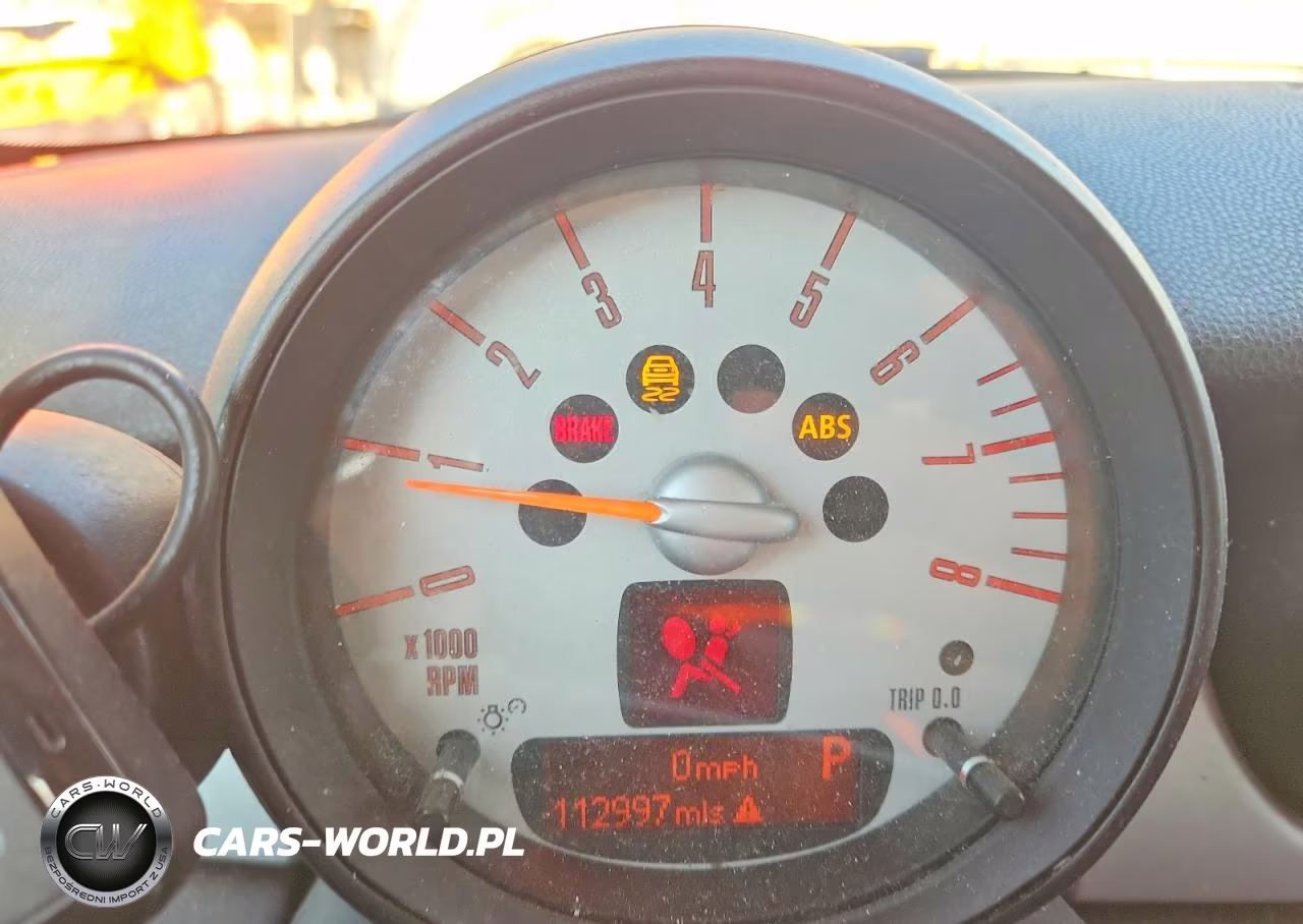 2013 Mini Cooper VIN:WMWSU3C50DT687682 - 9