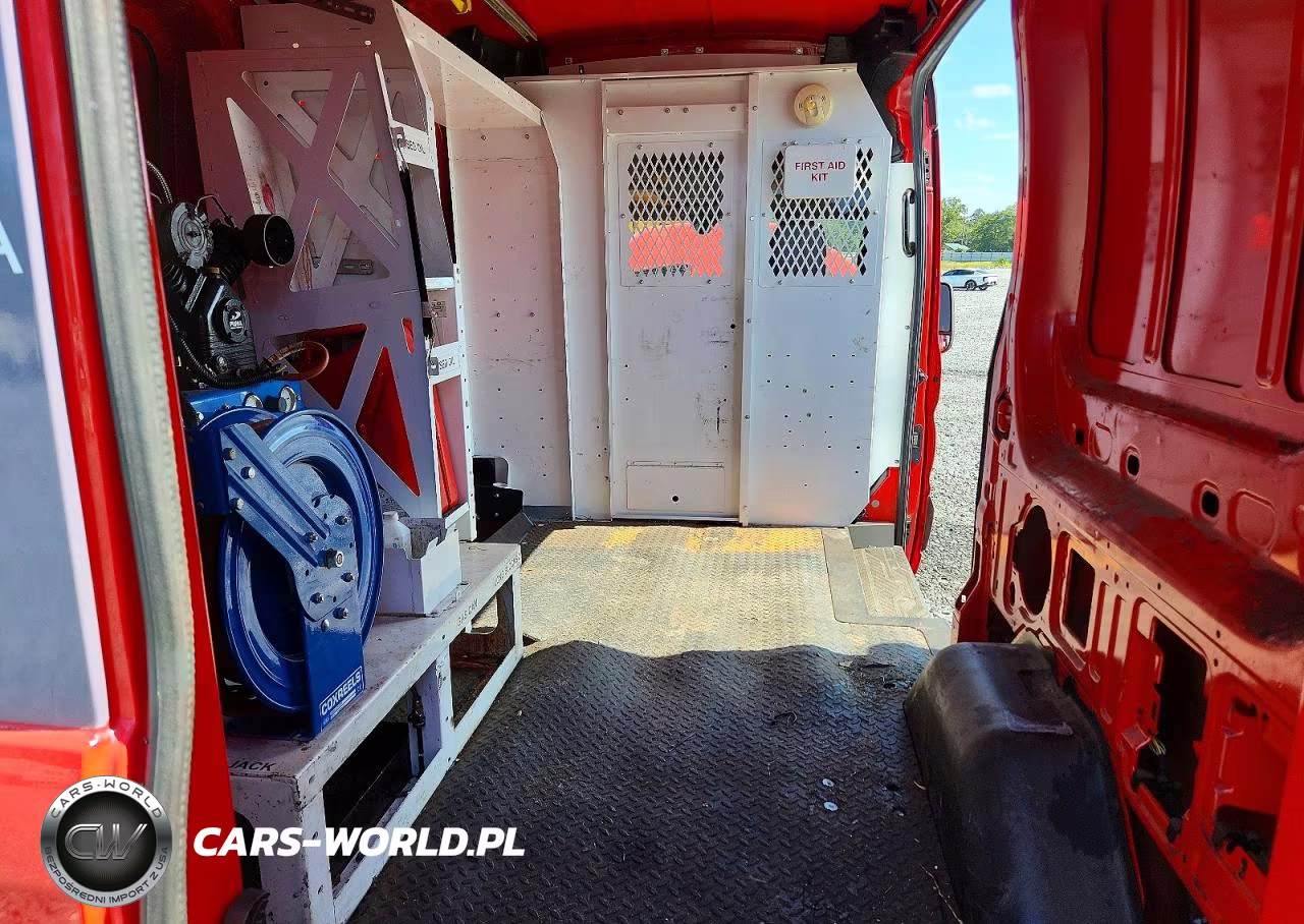 2019 Ford Transit T-250 VIN:1FTYR1DG9KKB84643 - 10