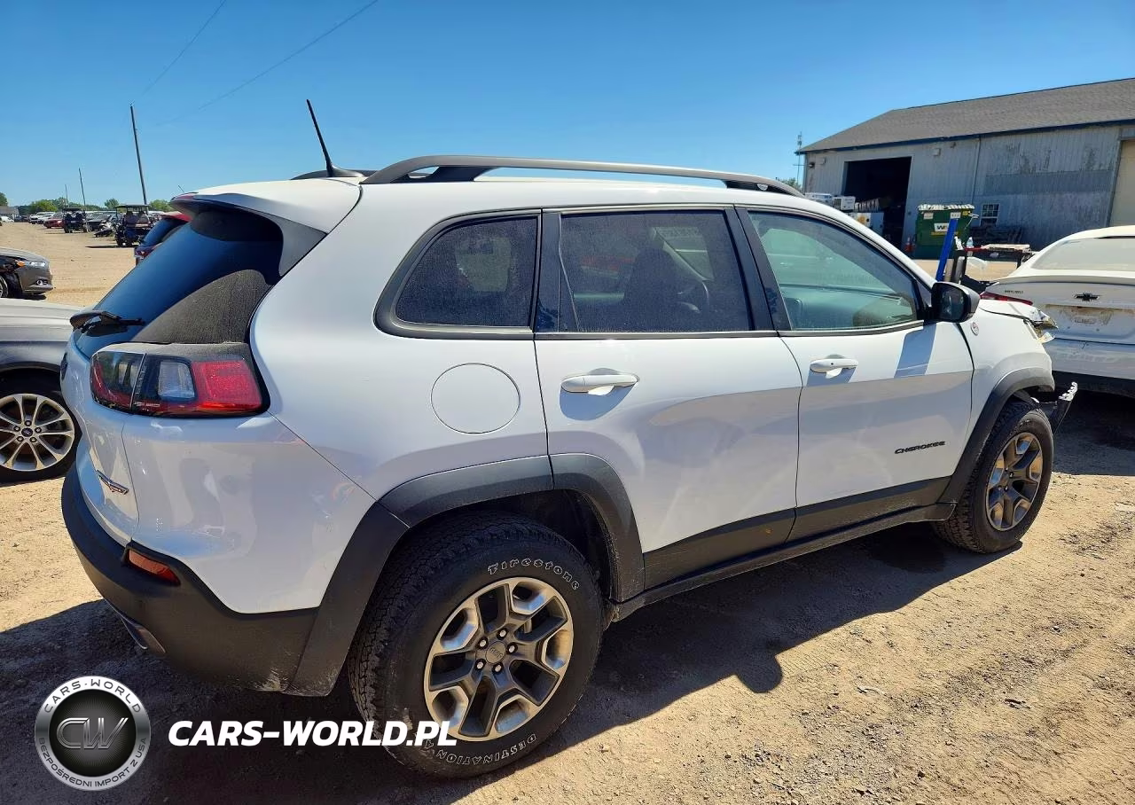 2019 Jeep Cherokee Trailhawk VIN:1C4PJMBX6KD422279 - 3