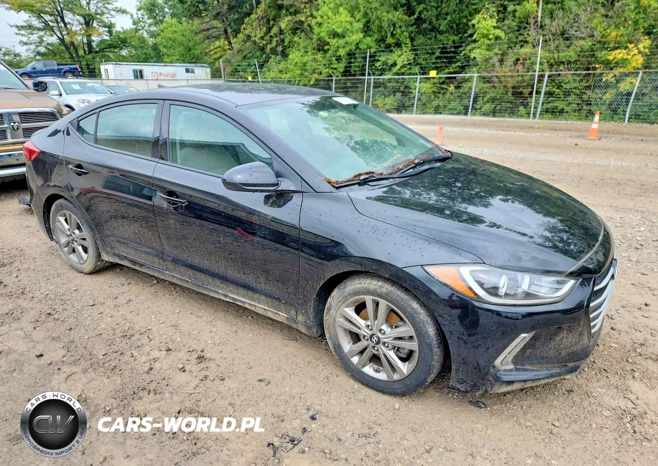 2017 Hyundai Elantra Se VIN:5NPD84LF1HH114296 - 4