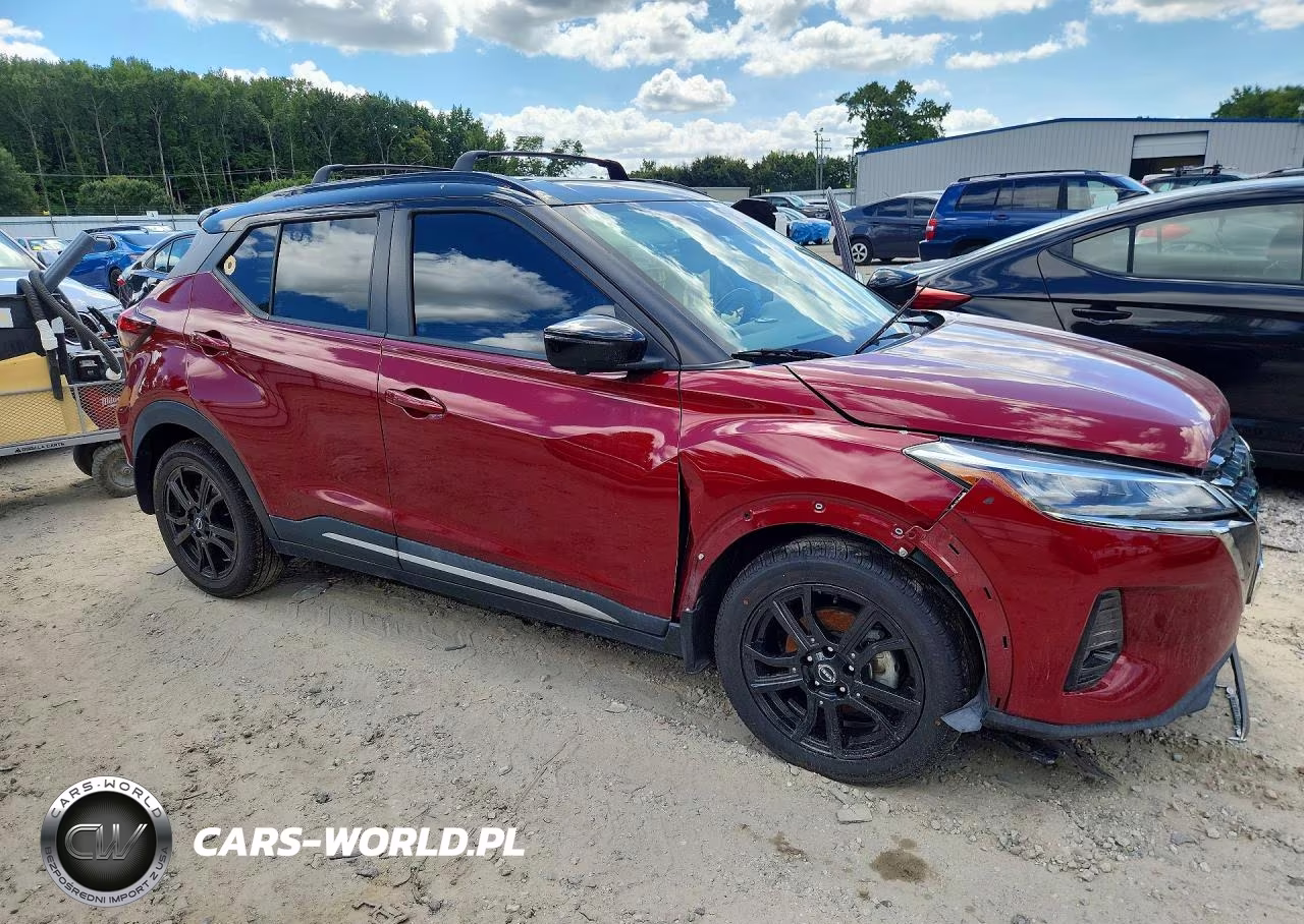2021 Nissan Kicks Sr VIN:3N1CP5DV0ML548183 - 4
