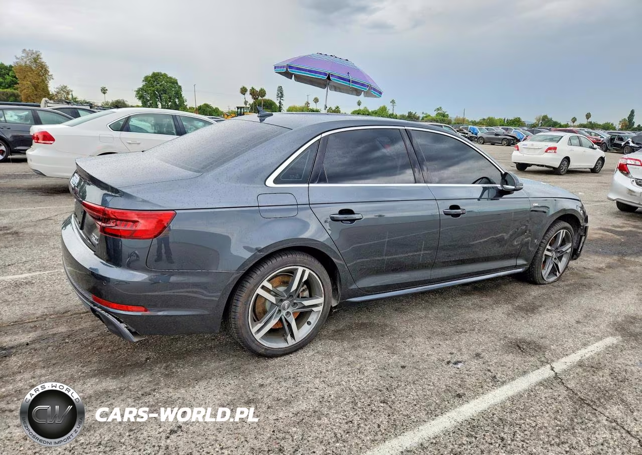 2017 Audi A4 2.0T Premium VIN:WAUENAF41HN033463 - 3
