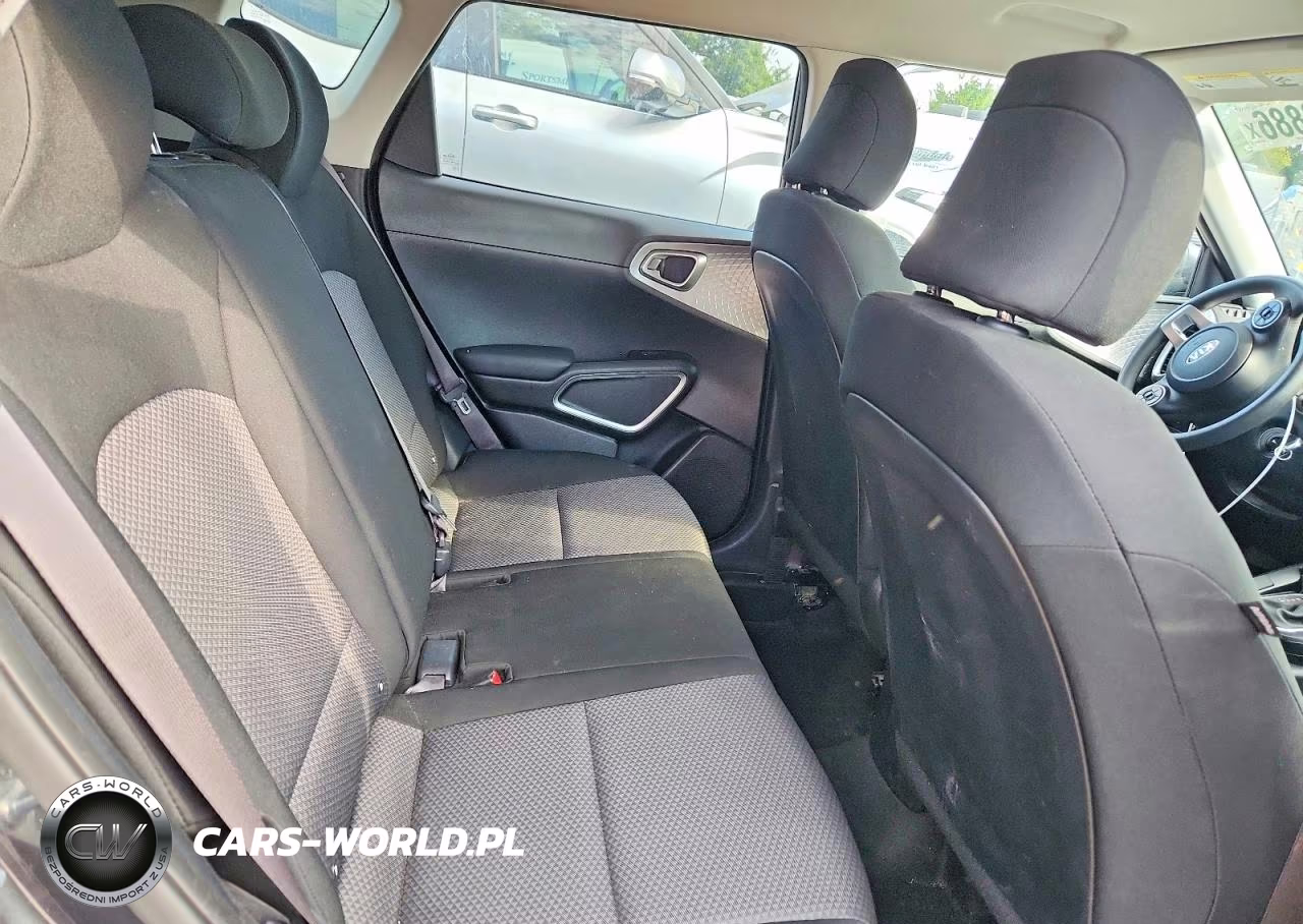 2020 Kia Soul VIN:KNDJ23AU5L7719760 - 11
