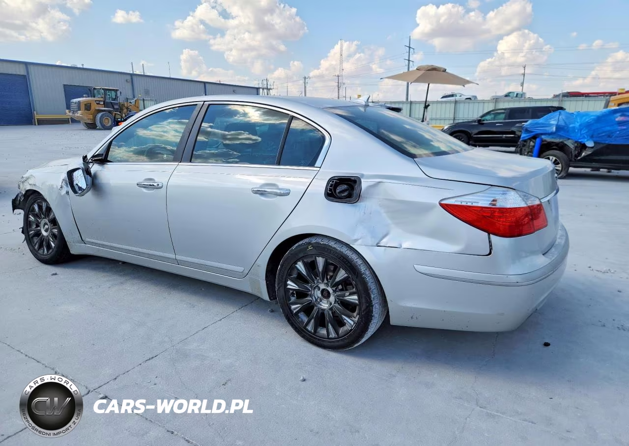 2009 Hyundai Genesis 3.8L VIN:KMHGC46E79U032865 - 2