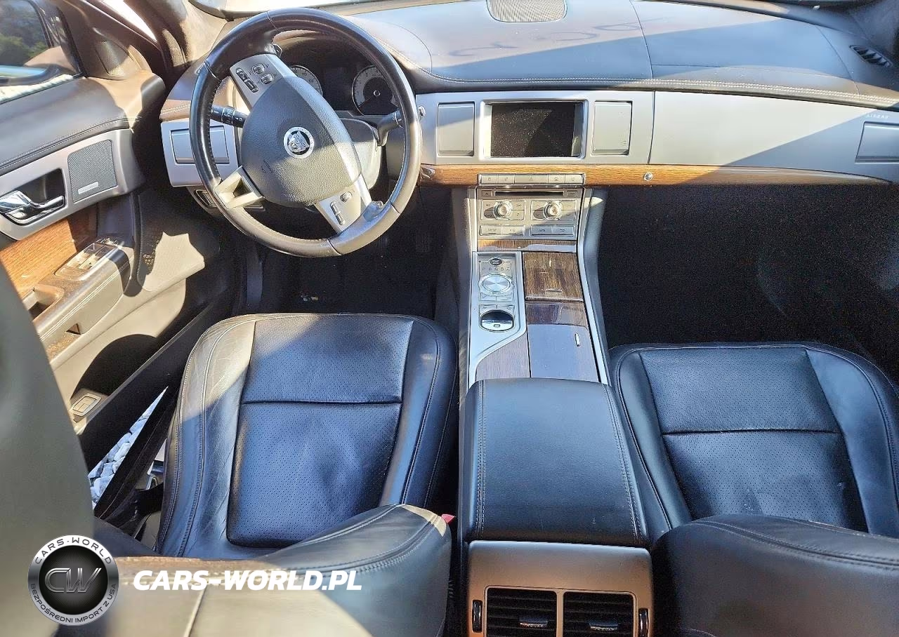 2011 Jaguar Xf Supercharged VIN:SAJWA0HE6BMS19209 - 8