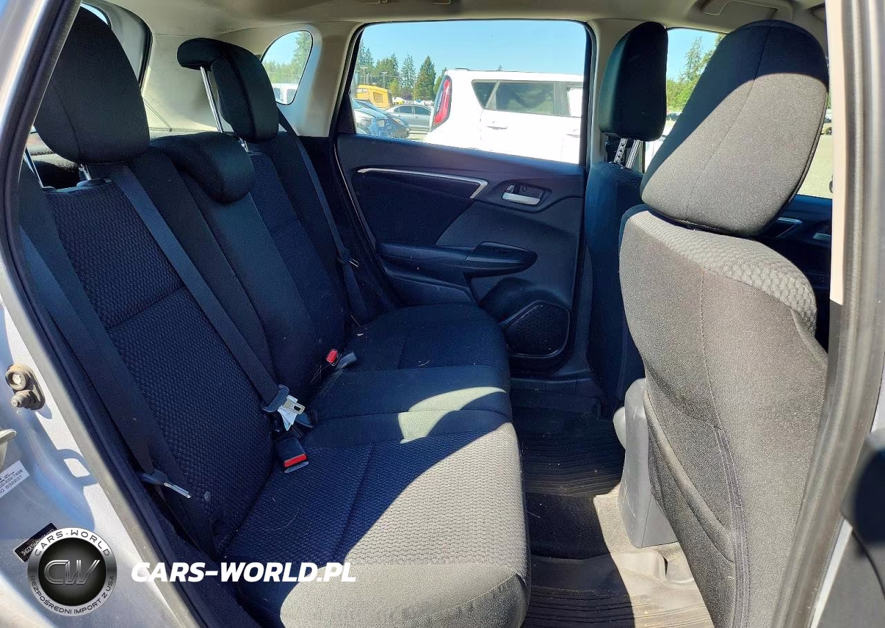 2019 Honda Fit Lx VIN:3HGGK5H45KM704922 - 10
