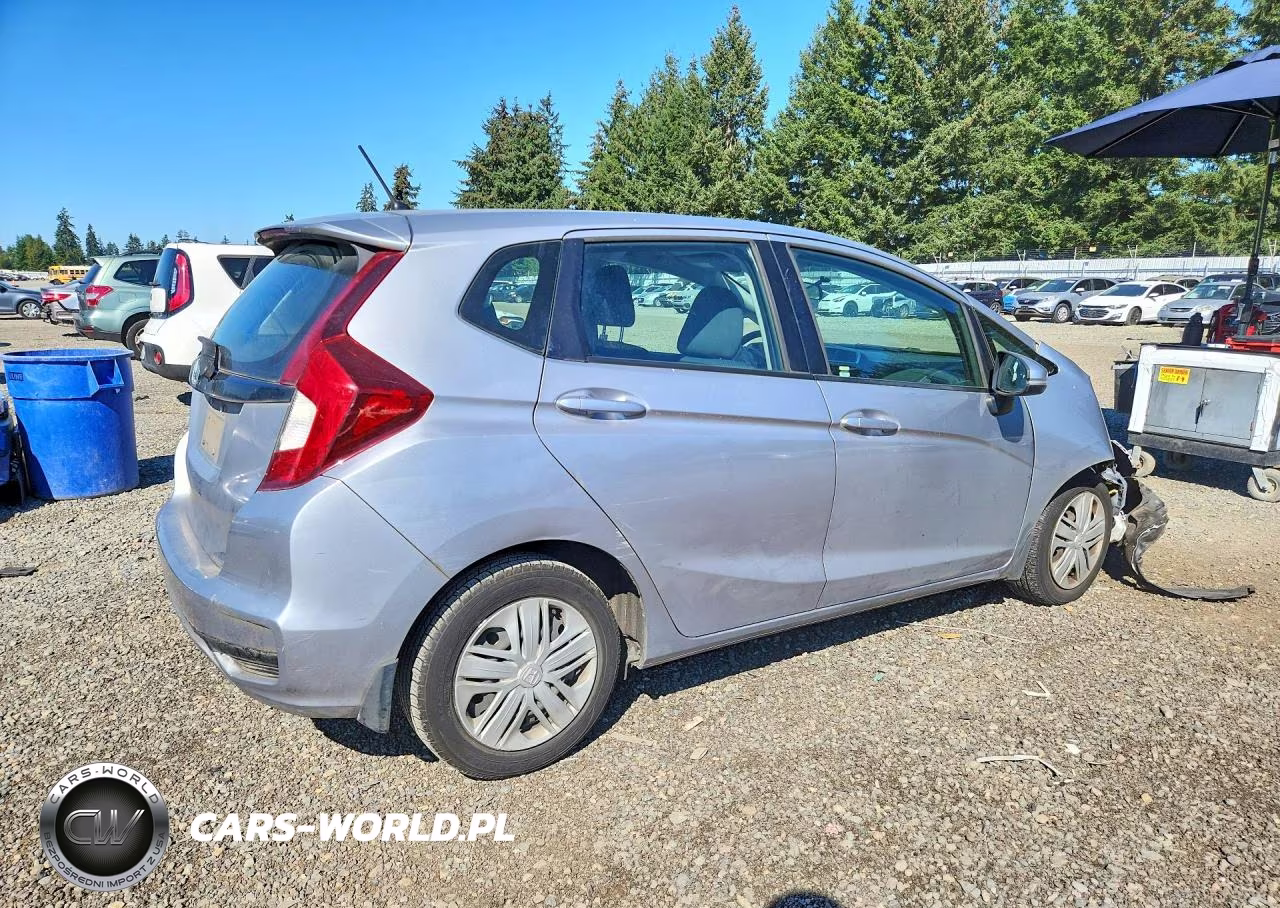 2019 Honda Fit Lx VIN:3HGGK5H45KM704922 - 3