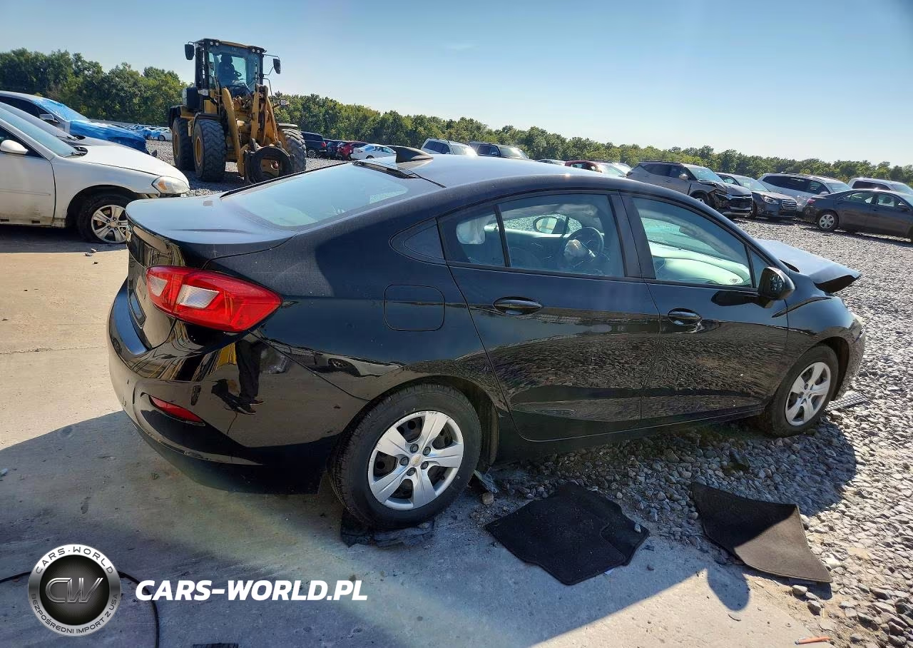 2017 Chevrolet Cruze Ls VIN:1G1BC5SM5H7243733 - 3