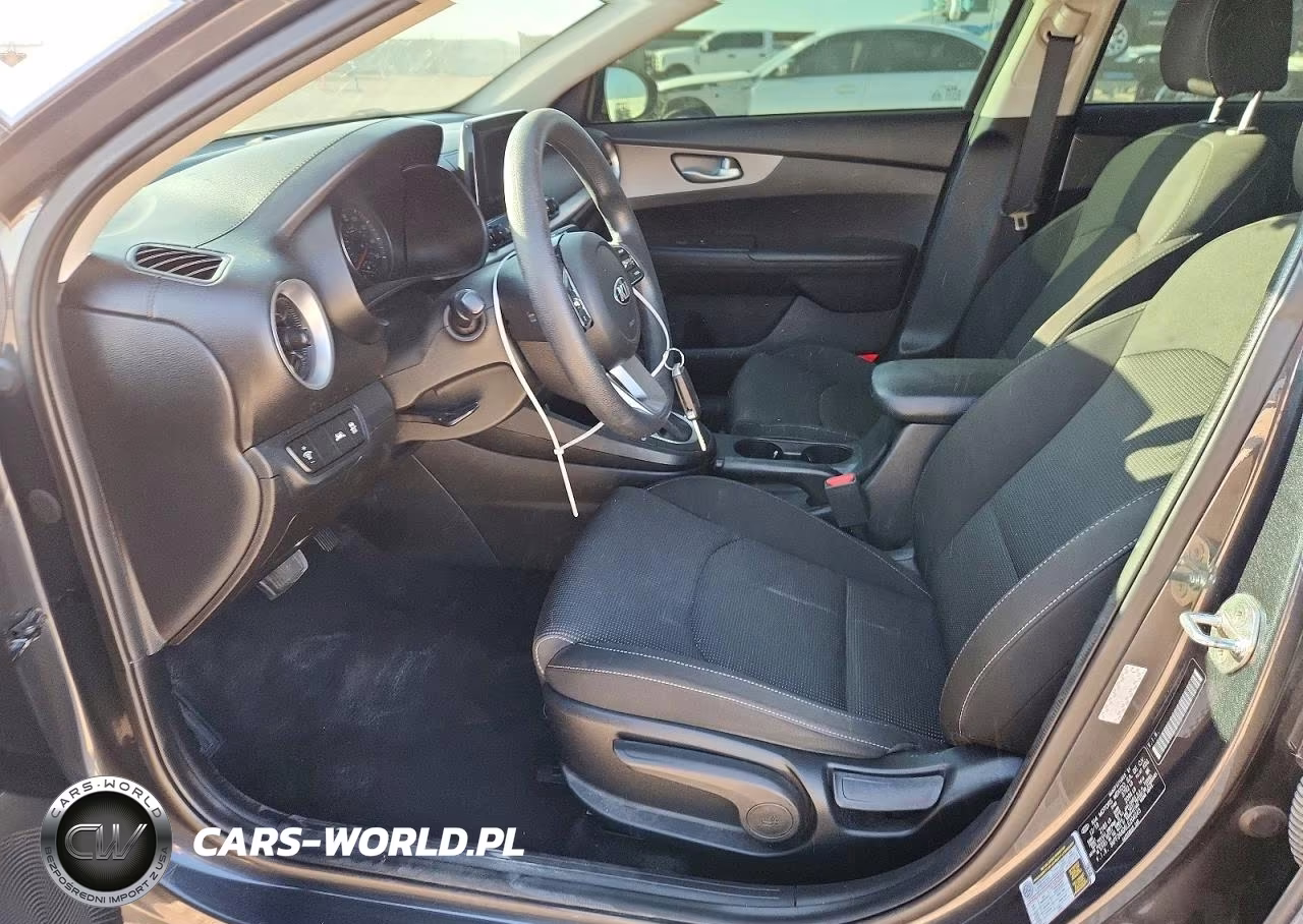 2020 Kia Forte Lxs VIN:3KPF24AD6LE204245 - 7