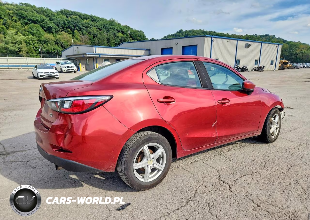 2017 Toyota Yaris Ia Base VIN:3MYDLBYV8HY187785 - 3
