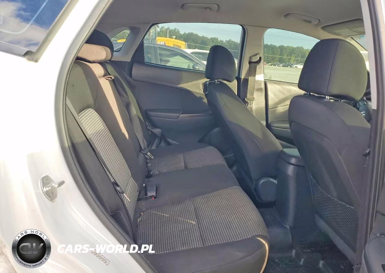 2021 Hyundai Kona Se VIN:KM8K12AA8MU645983 - 11